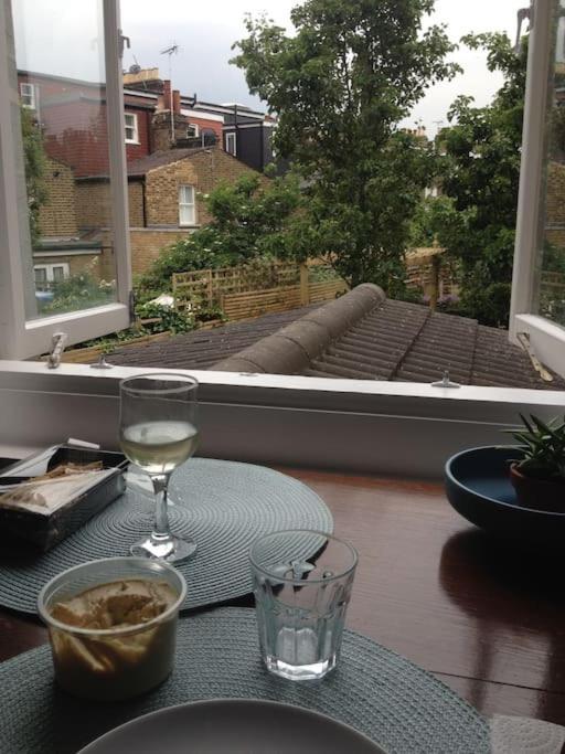 Charming English Style Studio Flat Londra Esterno foto